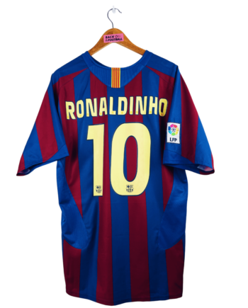 maillot vintage domicile Barcelone 2005/2006 floqué Ronaldinho #10