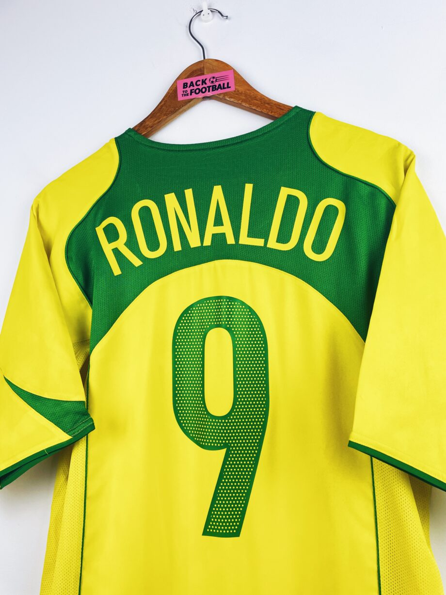 maillot vintage domicile Brésil 2004 floqué Ronaldo #9