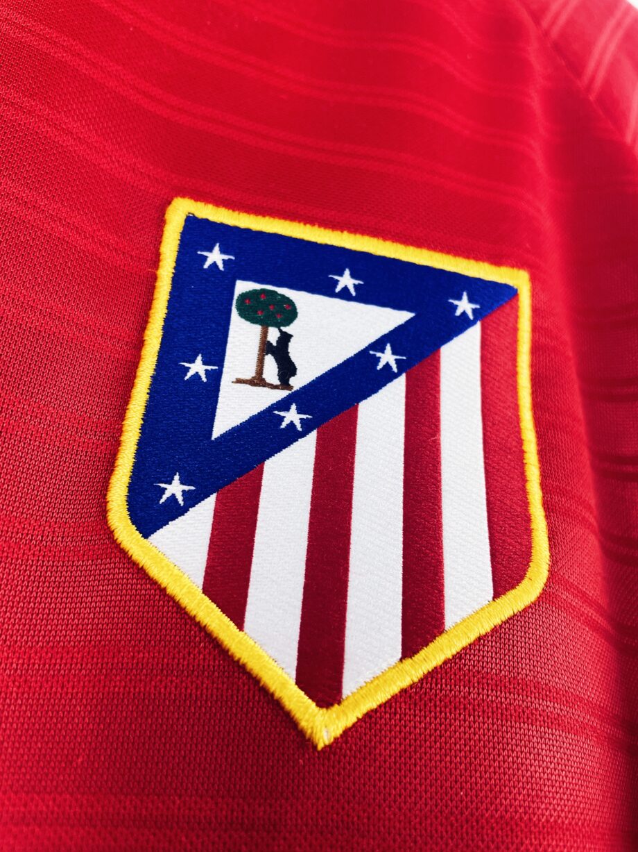 maillot vintage extérieur Atlético Madrid 2001/2002 floqué Torres #9