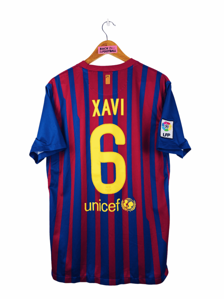 Maillot De Football FC Barcelone UEFA 2011/2012 Signé Xavi, Taille S - Occasion En Très Bon état
