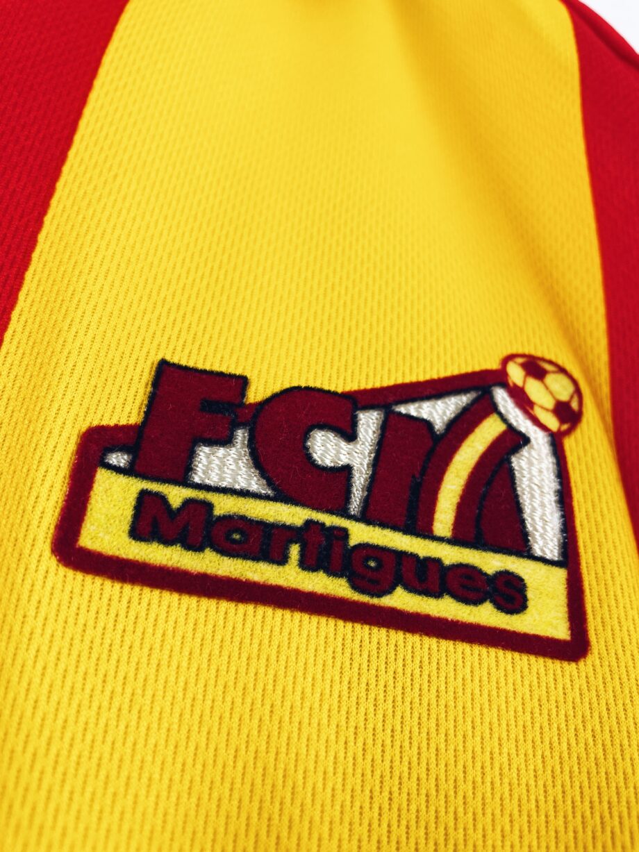 maillot vintage domicile Martigues 2001/2002 floqué du numéro 10