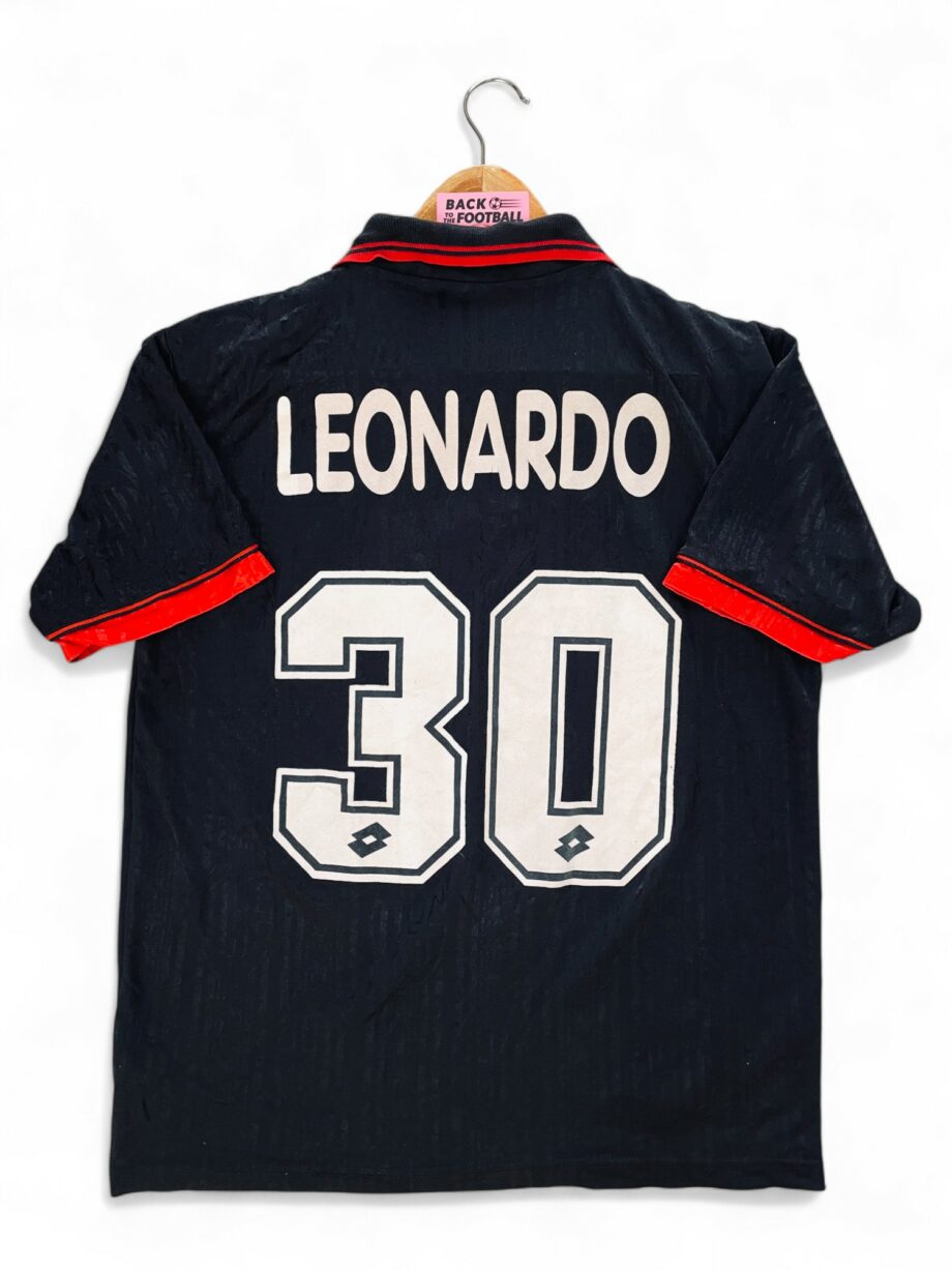 maillot vintage third AC Milan 1997/1998 floqué Leonardo #30