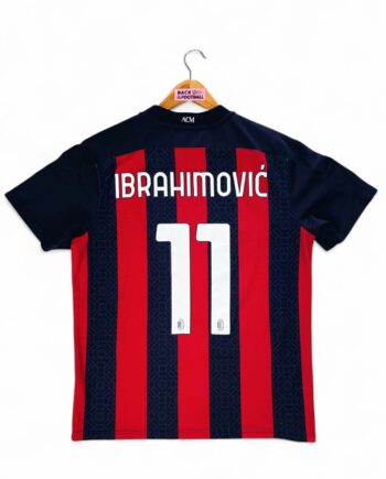 maillot vintage domicile AC Milan 2020/2021 floqué Ibrahimović #11