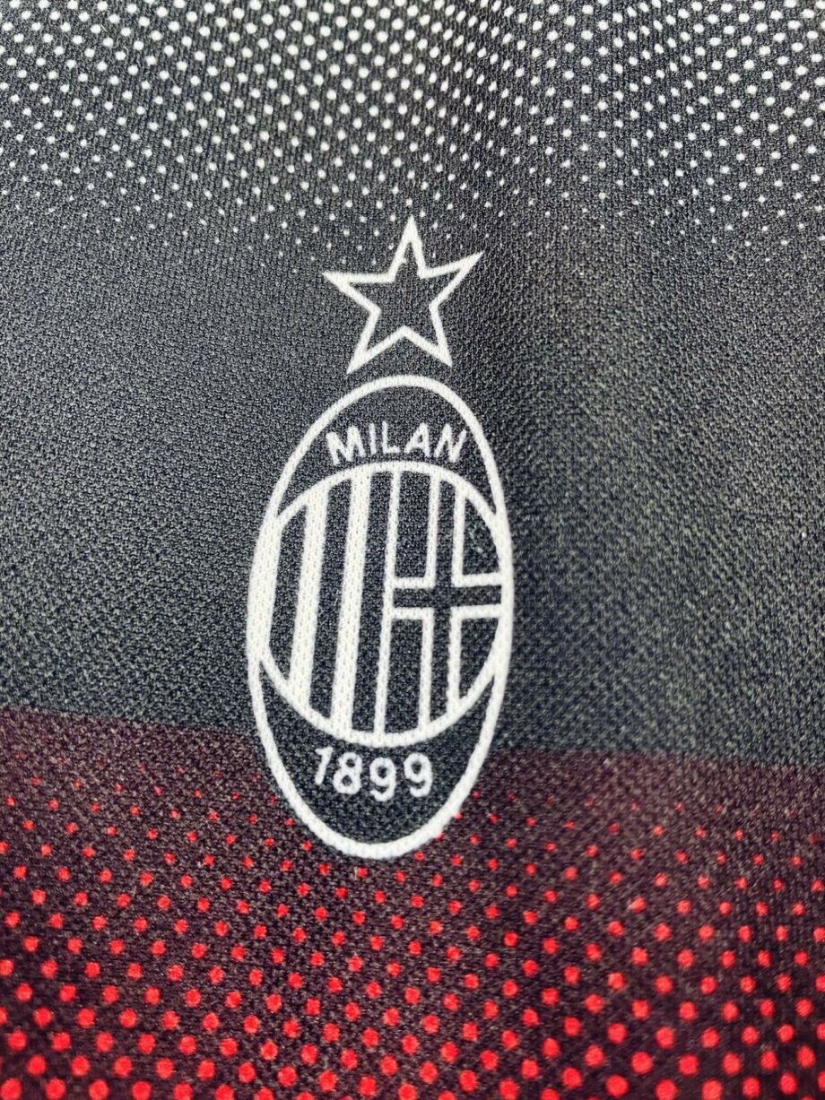maillot vintage entrainement AC Milan 1996/1997