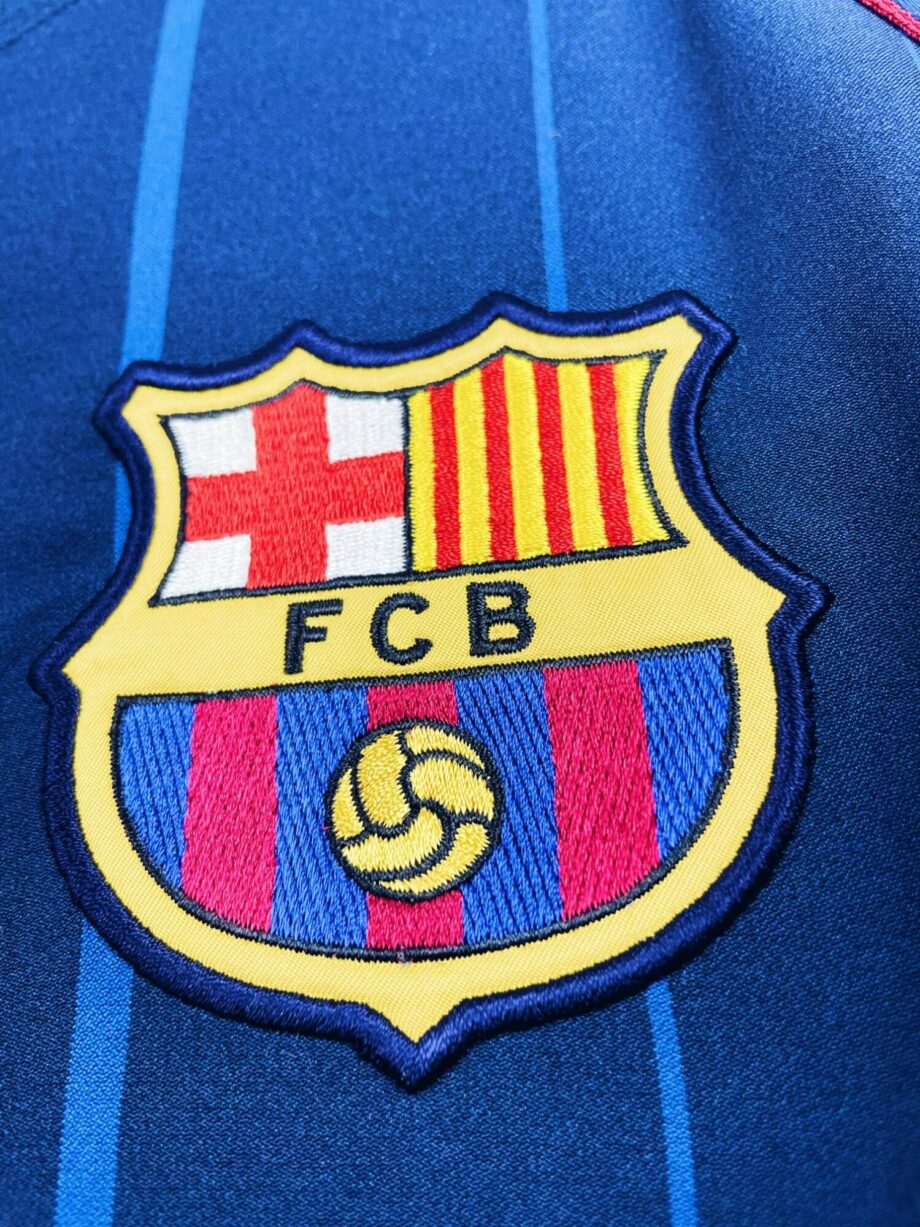 maillot vintage extérieur Barcelone 2004/2006 floqué Ronaldinho #10