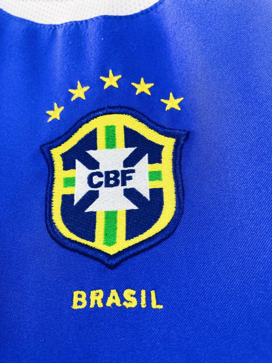 maillot vintage extérieur du Brésil 2004 floqué Ronaldo #9