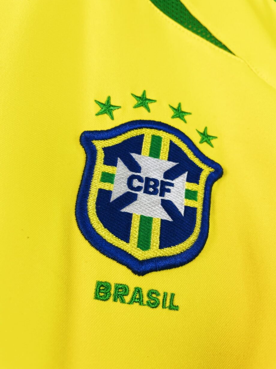 maillot vintage domicile Brésil 2002 floqué Ronaldo #9