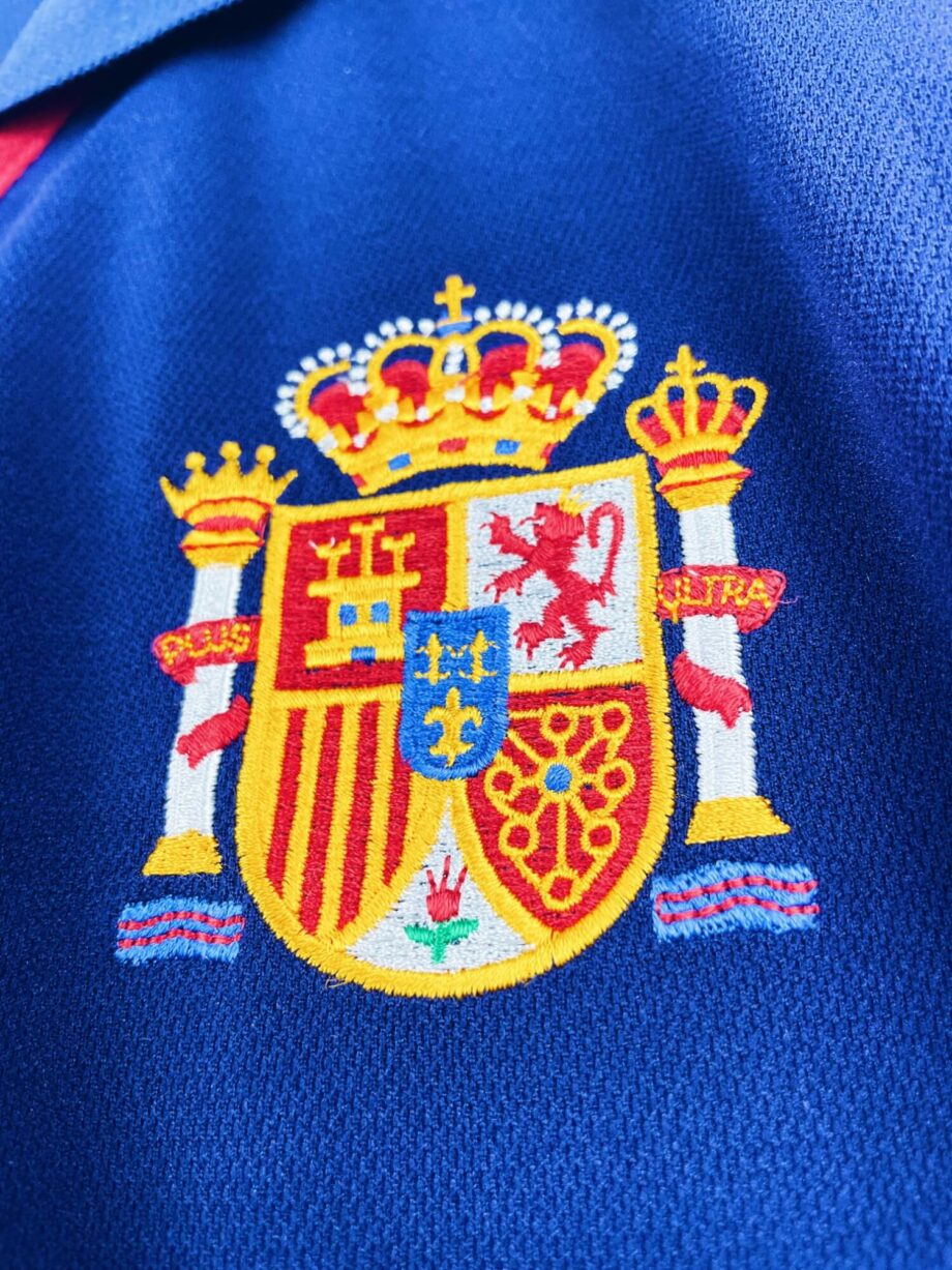 maillot vintage extérieur Espagne 2000 floqué Raul #10