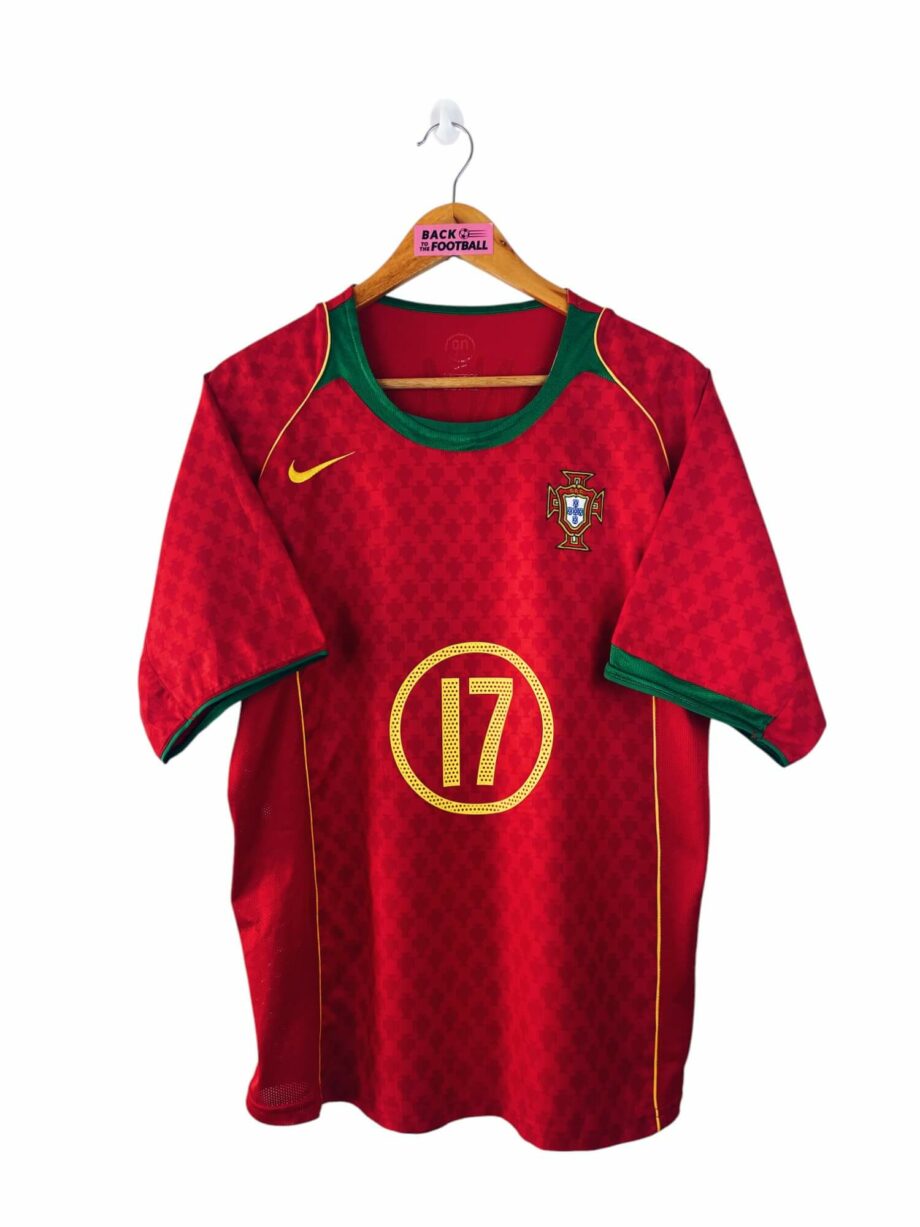 maillot vintage domicile Portugal 2004 floqué C. Ronaldo #17
