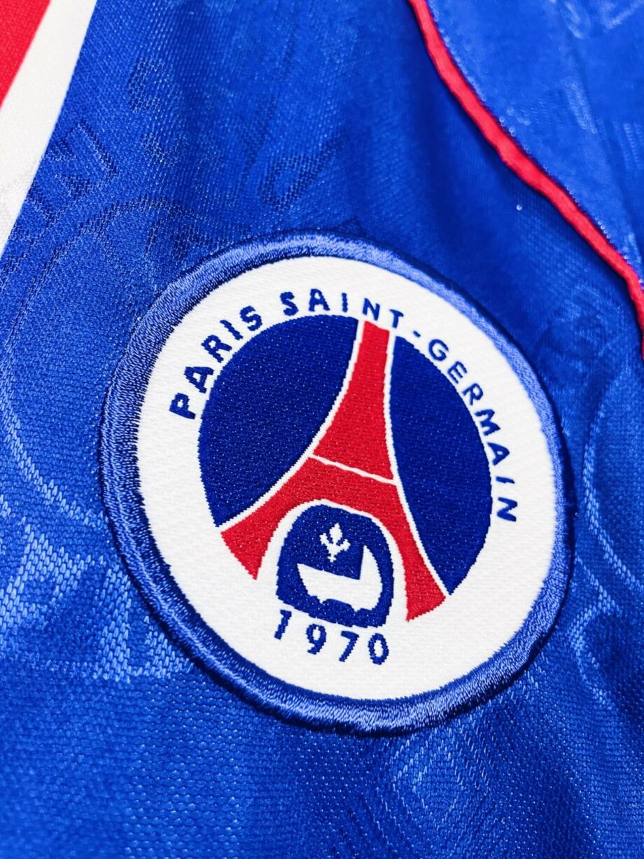 maillot vintage domicile PSG 1996/1997 floqué Leonardo #7