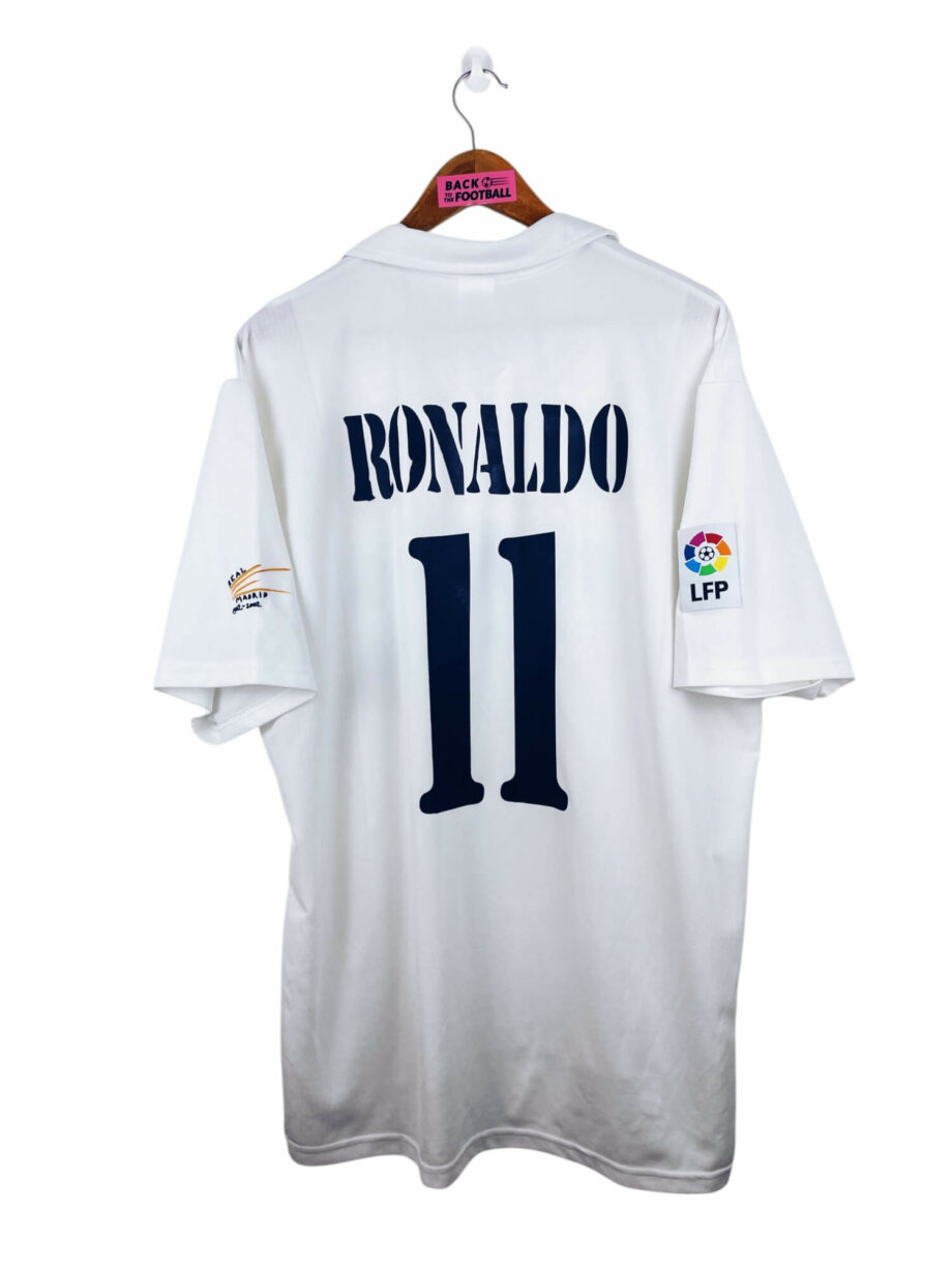maillot vintage domicile Real Madrid 2002/2003 floqué Ronaldo #11