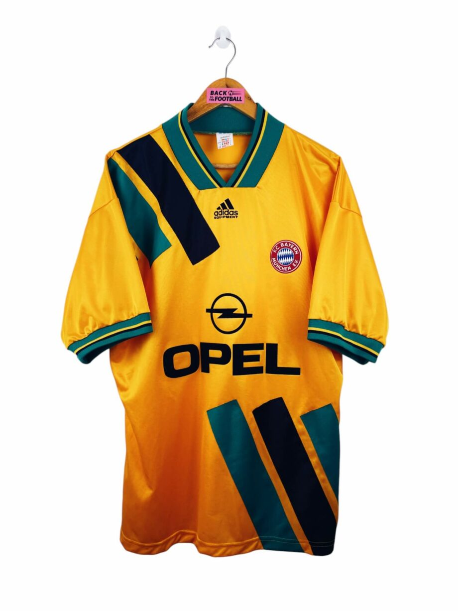 maillot vintage extérieur Bayern Munich 1993/1995