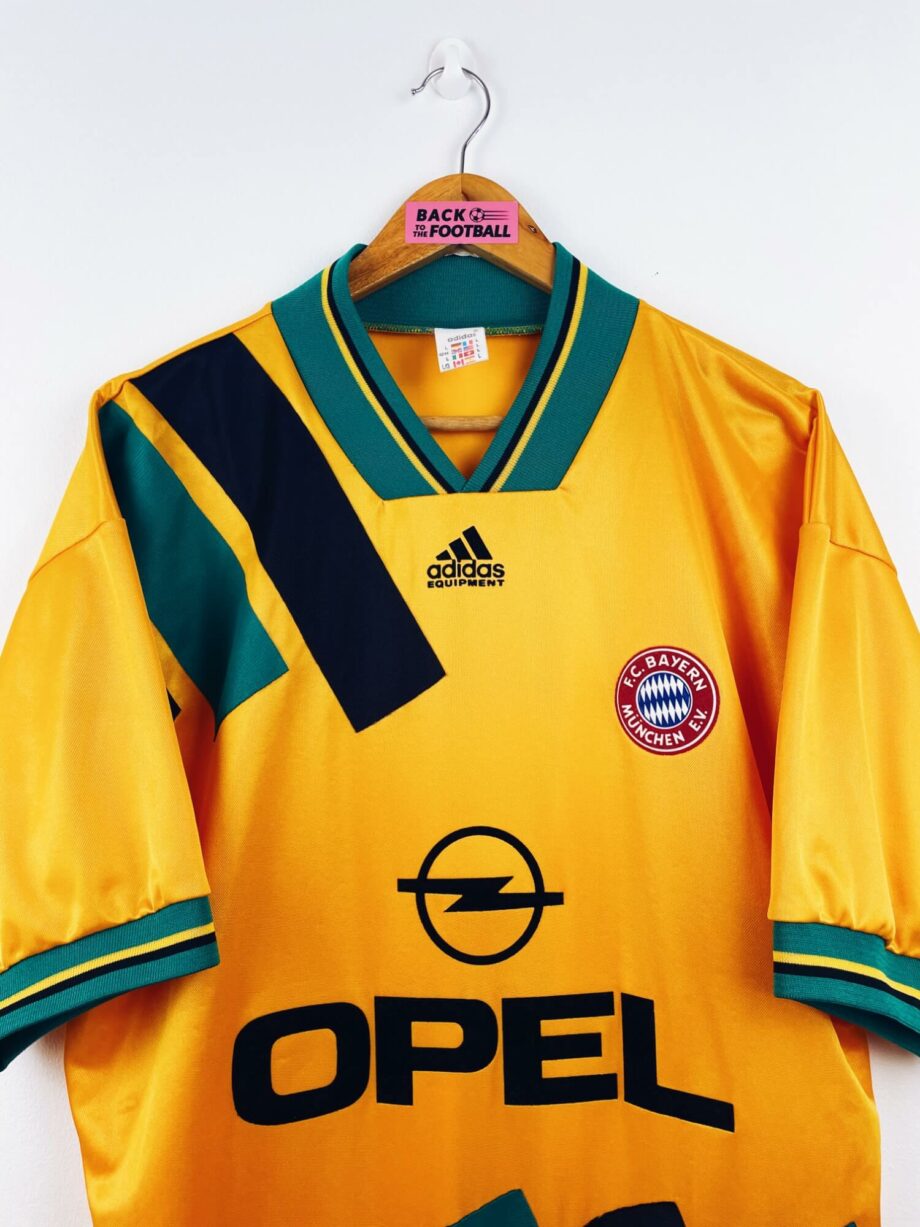 maillot vintage extérieur Bayern Munich 1993/1995