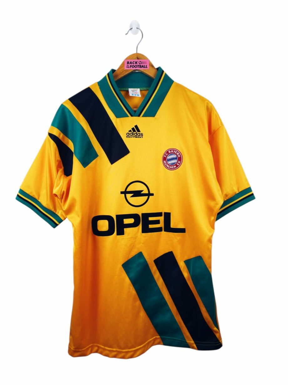 maillot vintage extérieur Bayern Munich 1993/1995