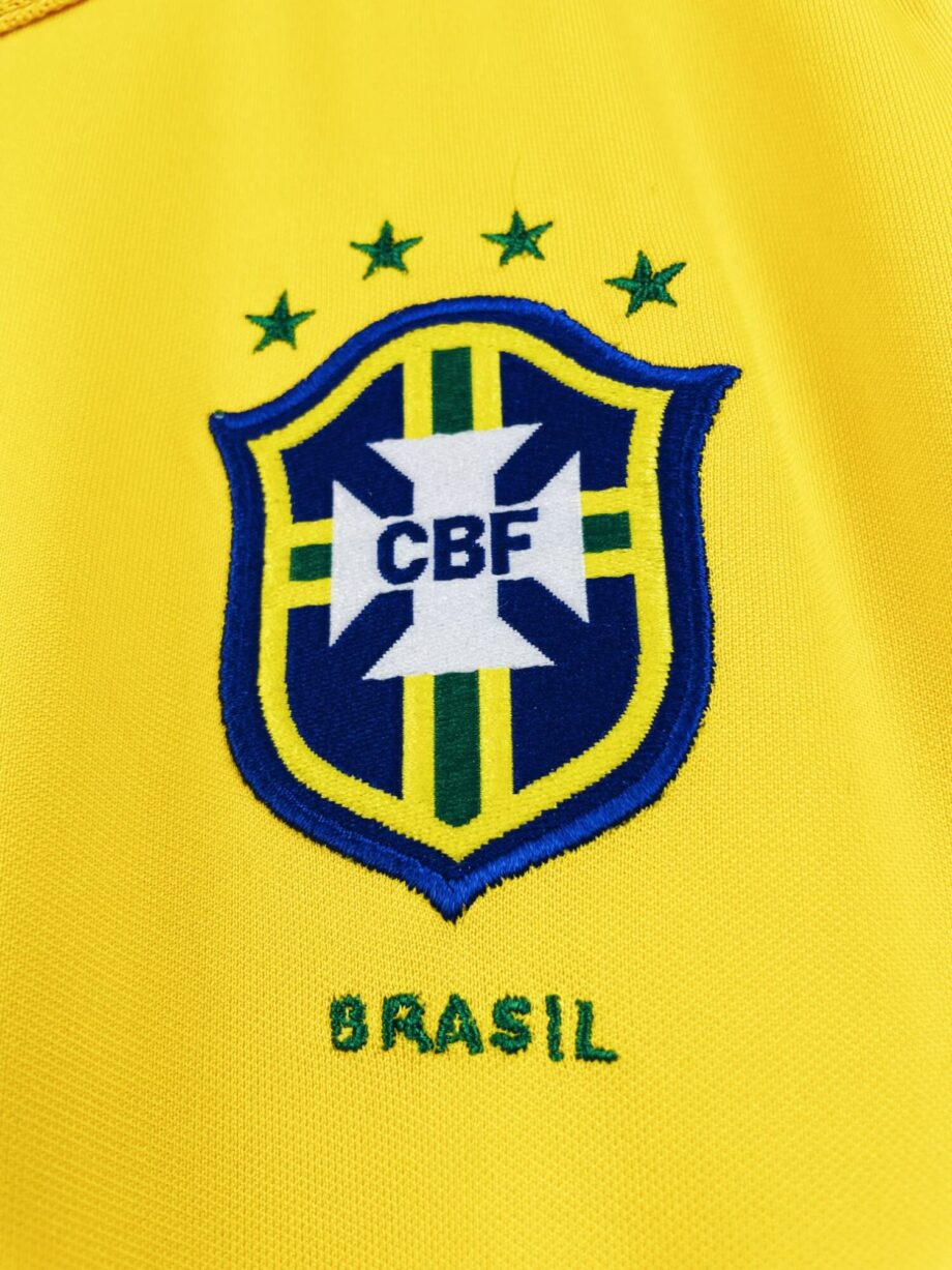 maillot vintage domicile Brésil 2000 floqué Ronaldo #9