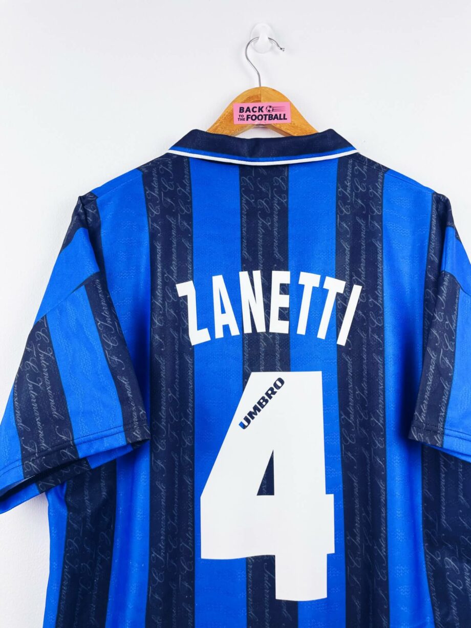 maillot vintage domicile Inter Milan 1996/1997 floqué Zanetti #4
