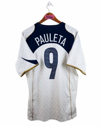maillot vintage extérieur Portugal 2004 floqué Pauleta #9