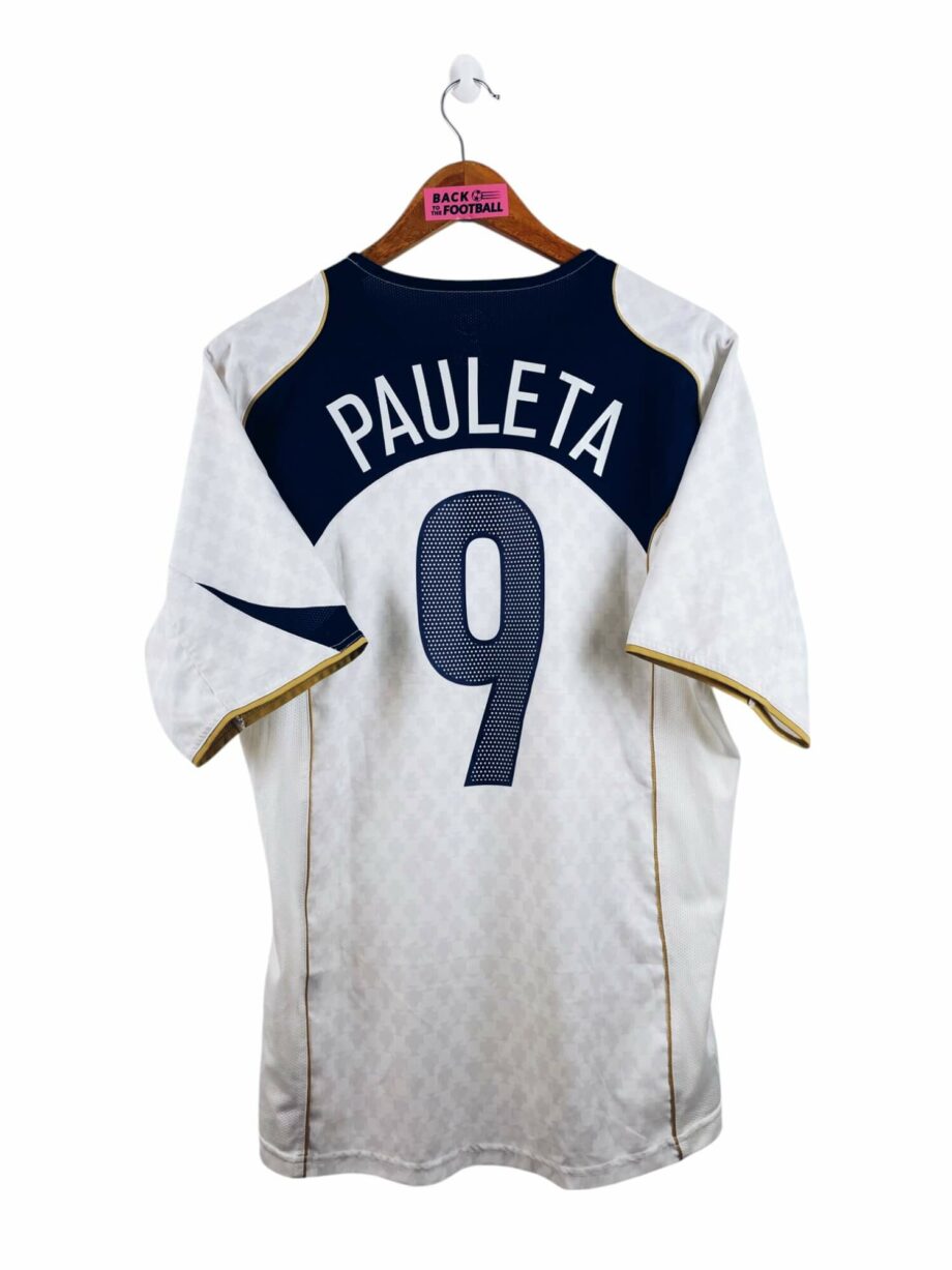 maillot vintage extérieur Portugal 2004 floqué Pauleta #9