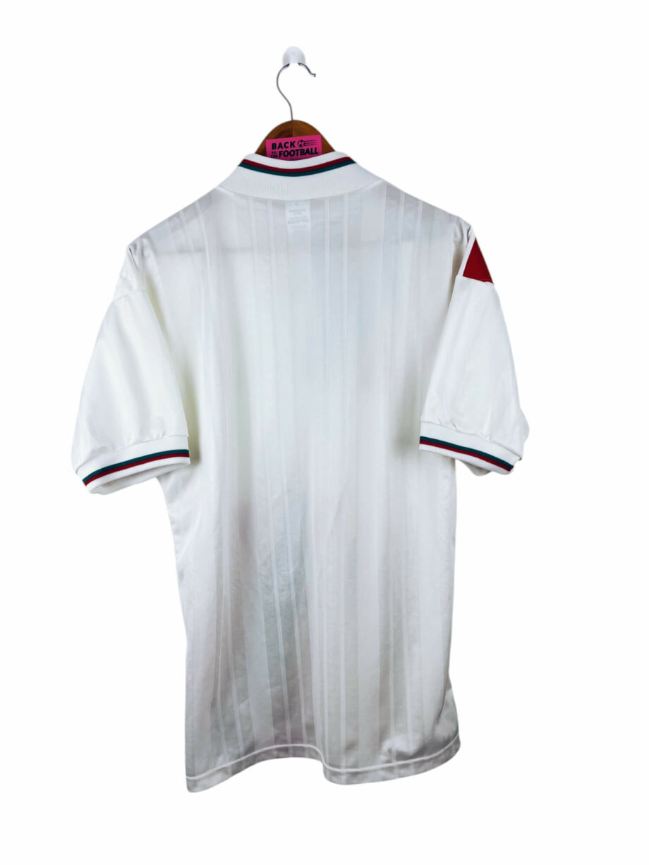 maillot vintage extérieur Portugal 1994