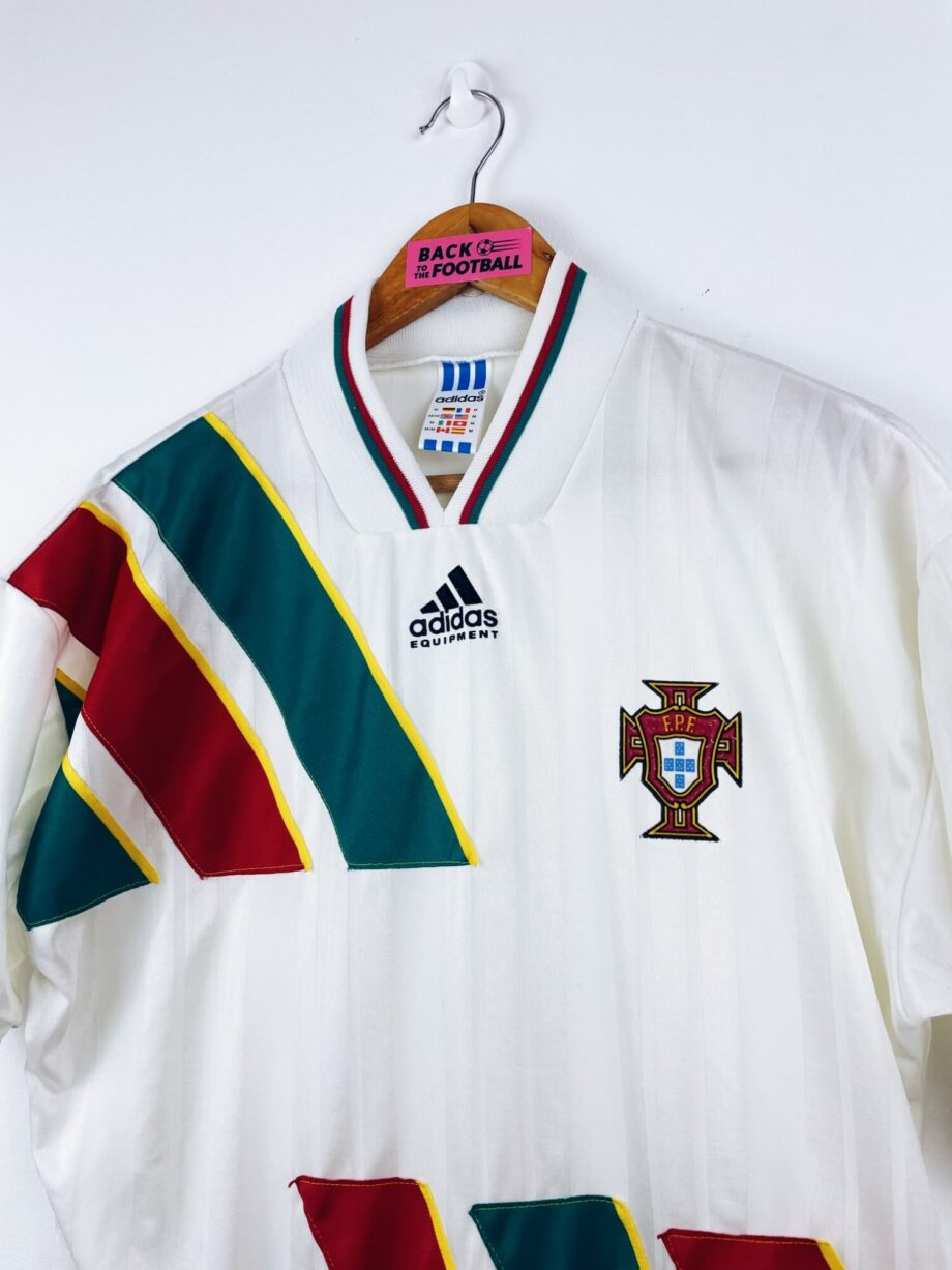 maillot vintage extérieur Portugal 1994