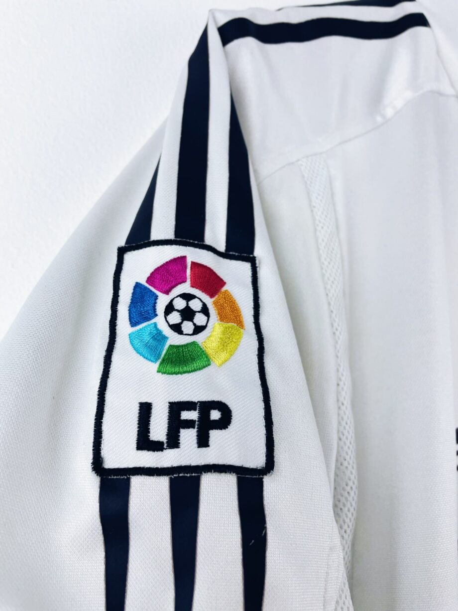 maillot vintage domicile Real Madrid 2004/2005