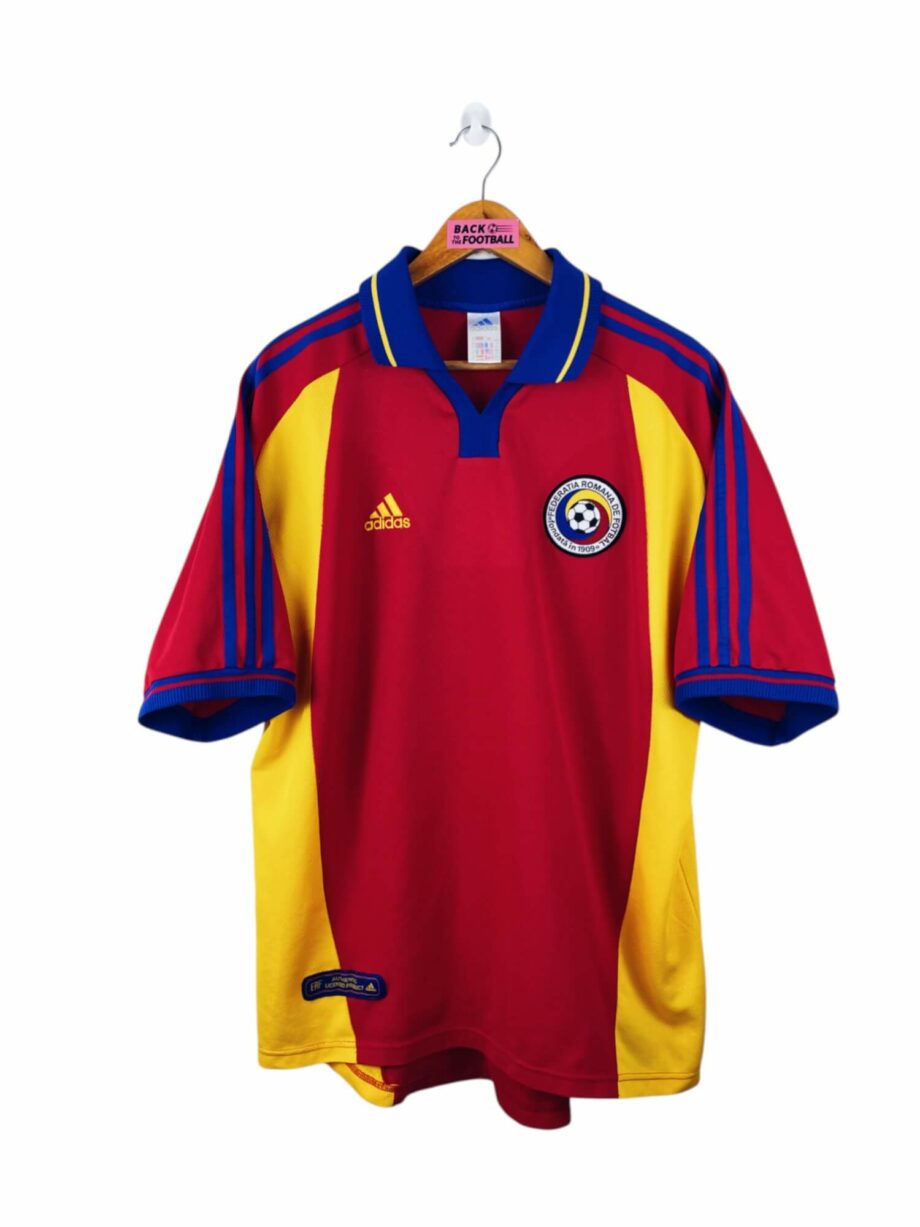 maillot vintage extérieur Roumanie 2000