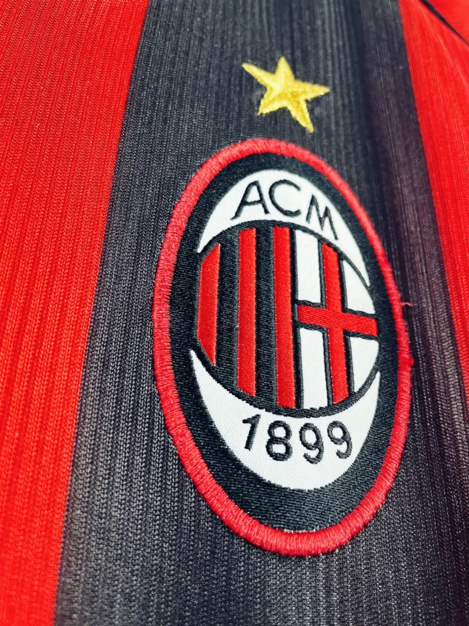 maillot vintage domicile AC Milan 1998/1999
