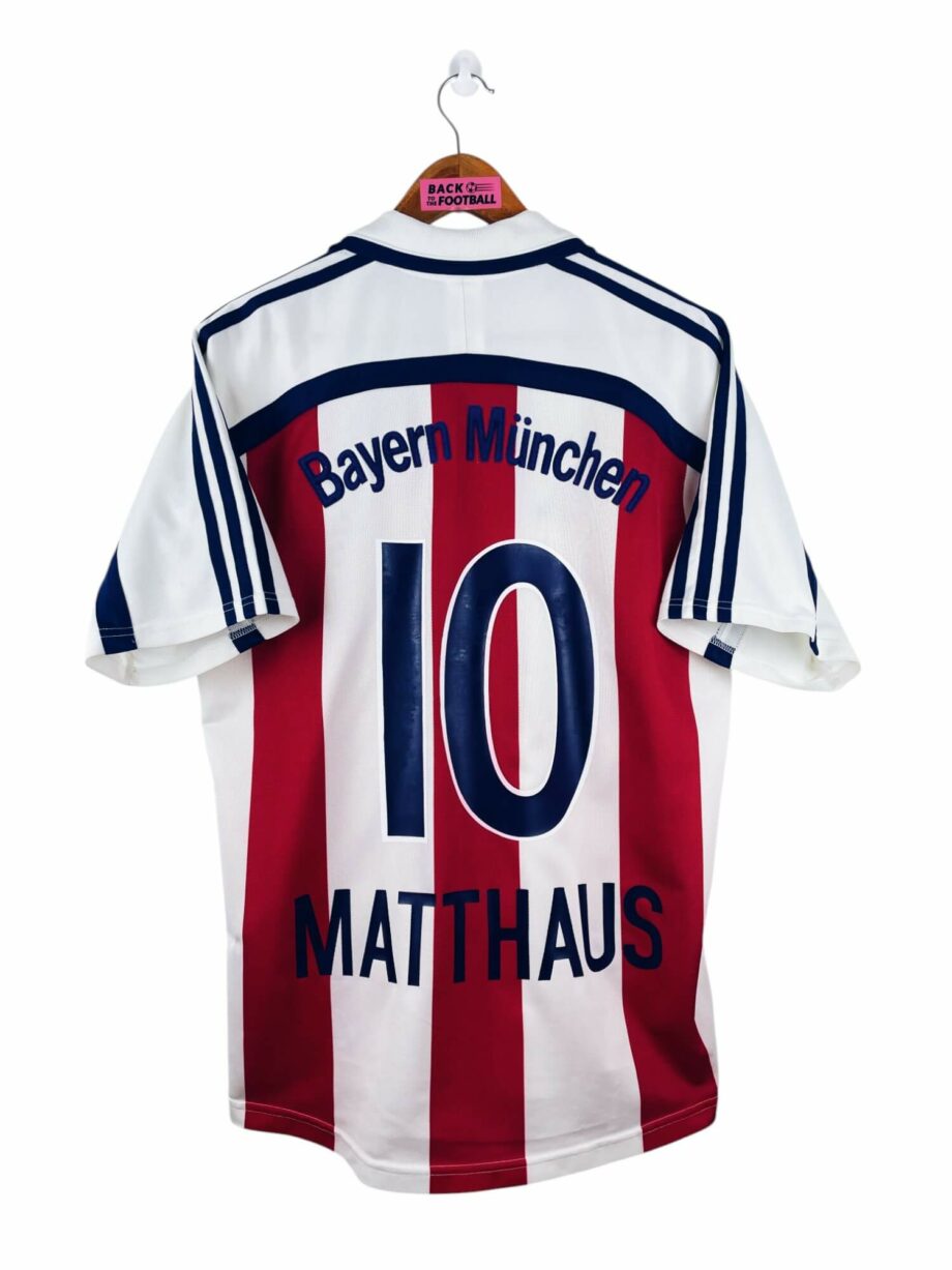 maillot vintage extérieur Bayern Munich 2000/2002 floqué Matthaus #10