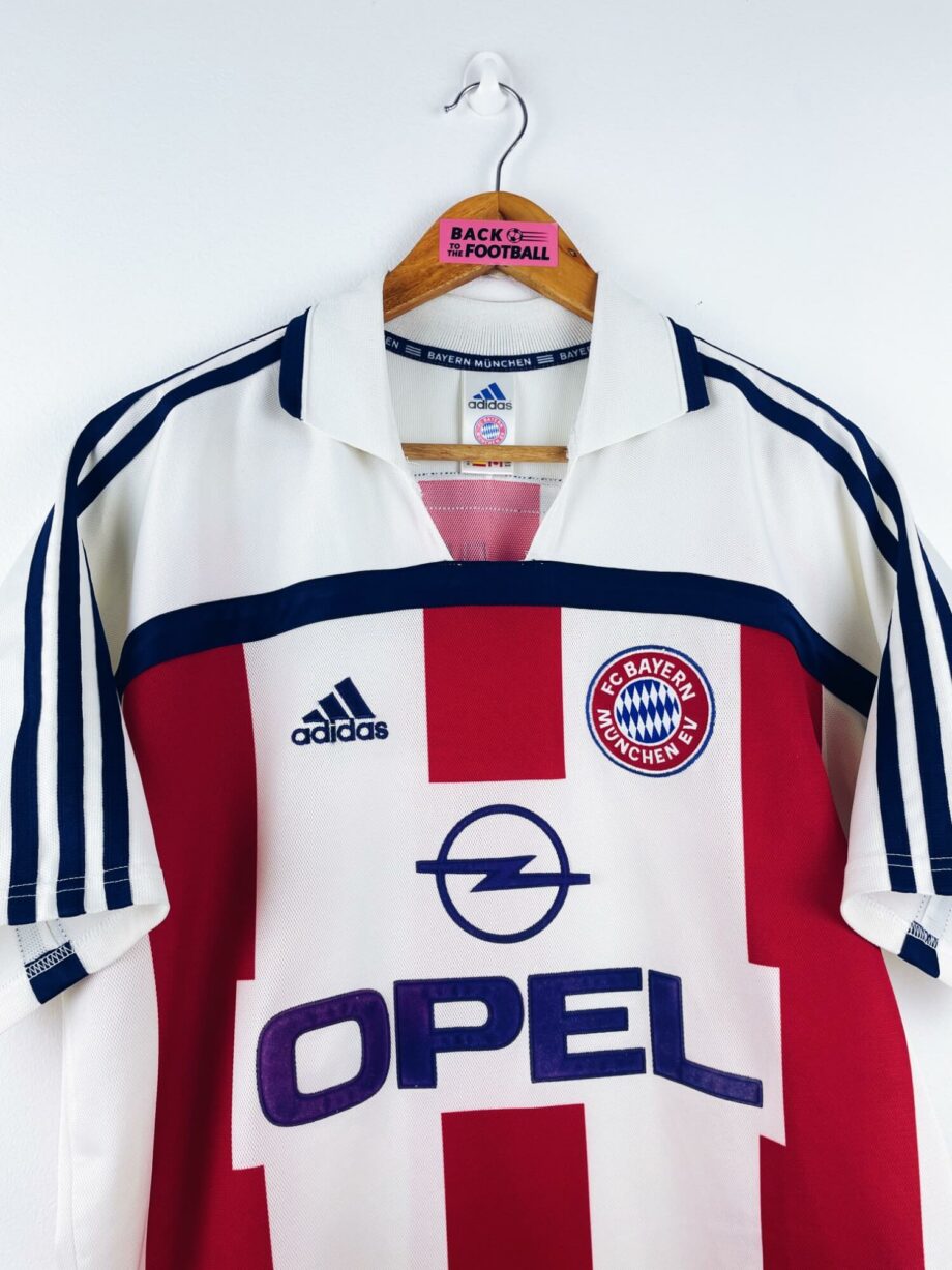 maillot vintage extérieur Bayern Munich 2000/2002 floqué Matthaus #10