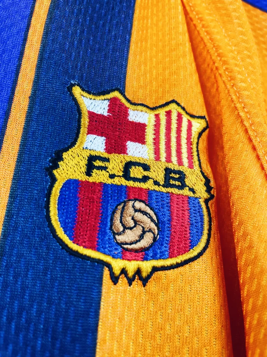 maillot vintage extérieur Barcelone 1997/1998