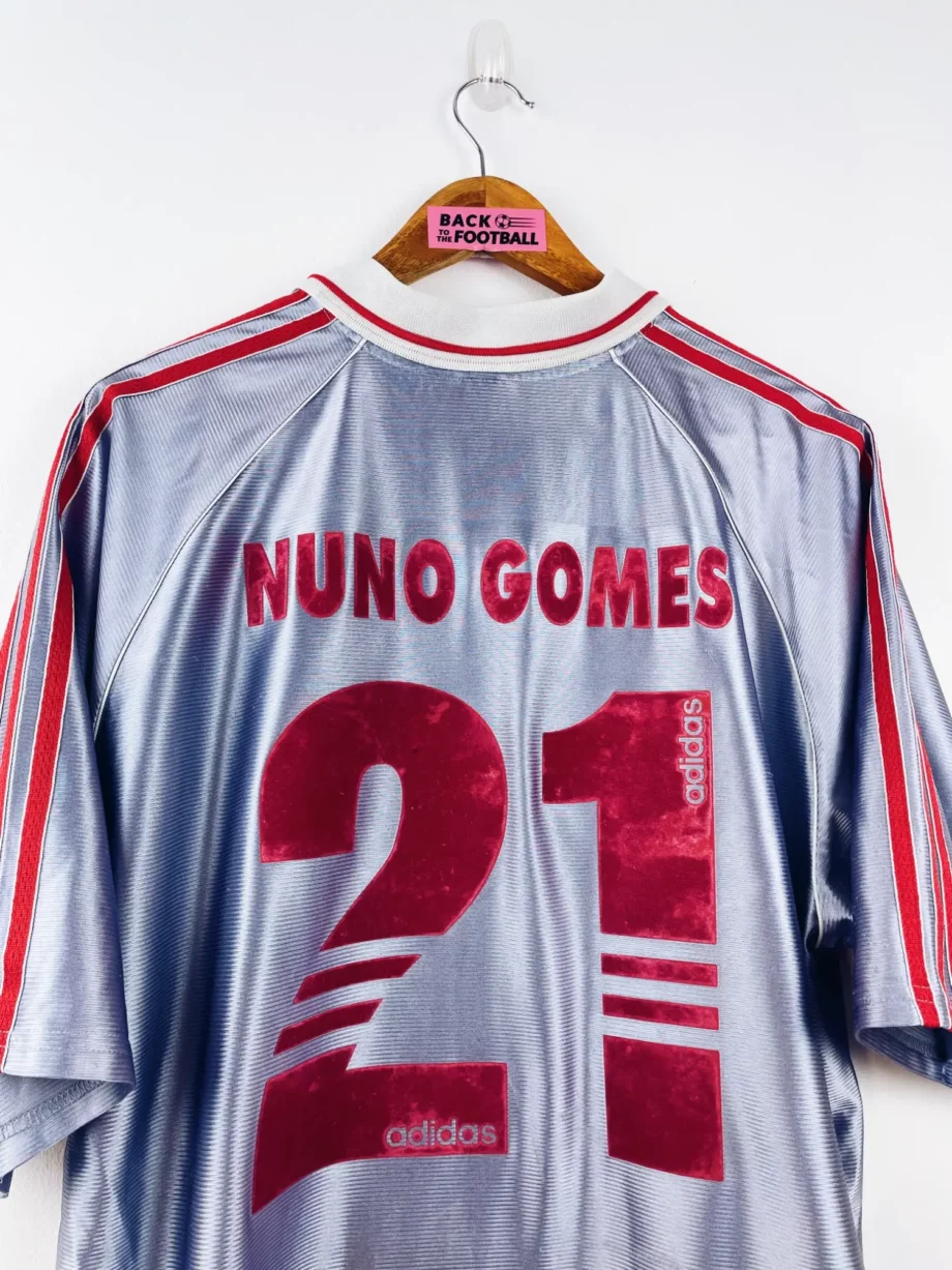 maillot vintage extérieur Benfica 1999/2000 floqué Nuno Gomes #21