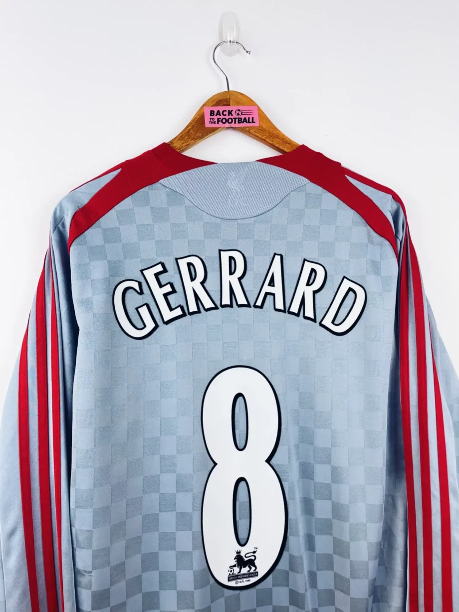 maillot vintage extérieur Liverpool 2008/2010 manches longues floqué Gerrard #8