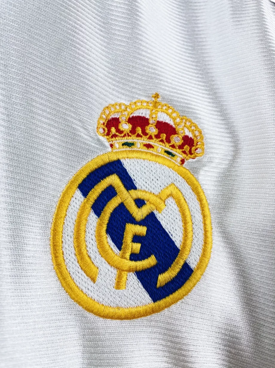 maillot vintage domicile Real Madrid 1998/2000 floqué Roberto Carlos #3