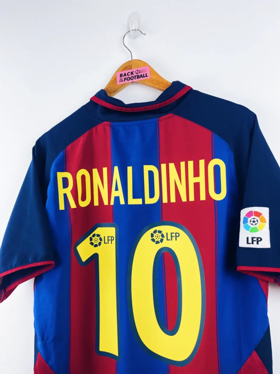 maillot vintage domicile Barcelone 2003/2004 floqué Ronaldinho #10