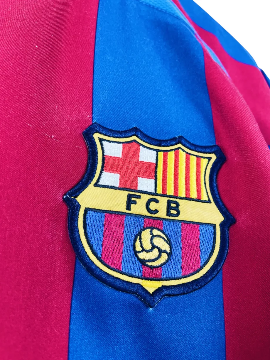 maillot vintage domicile Barcelone 2005/2006 floqué Ronaldinho #10