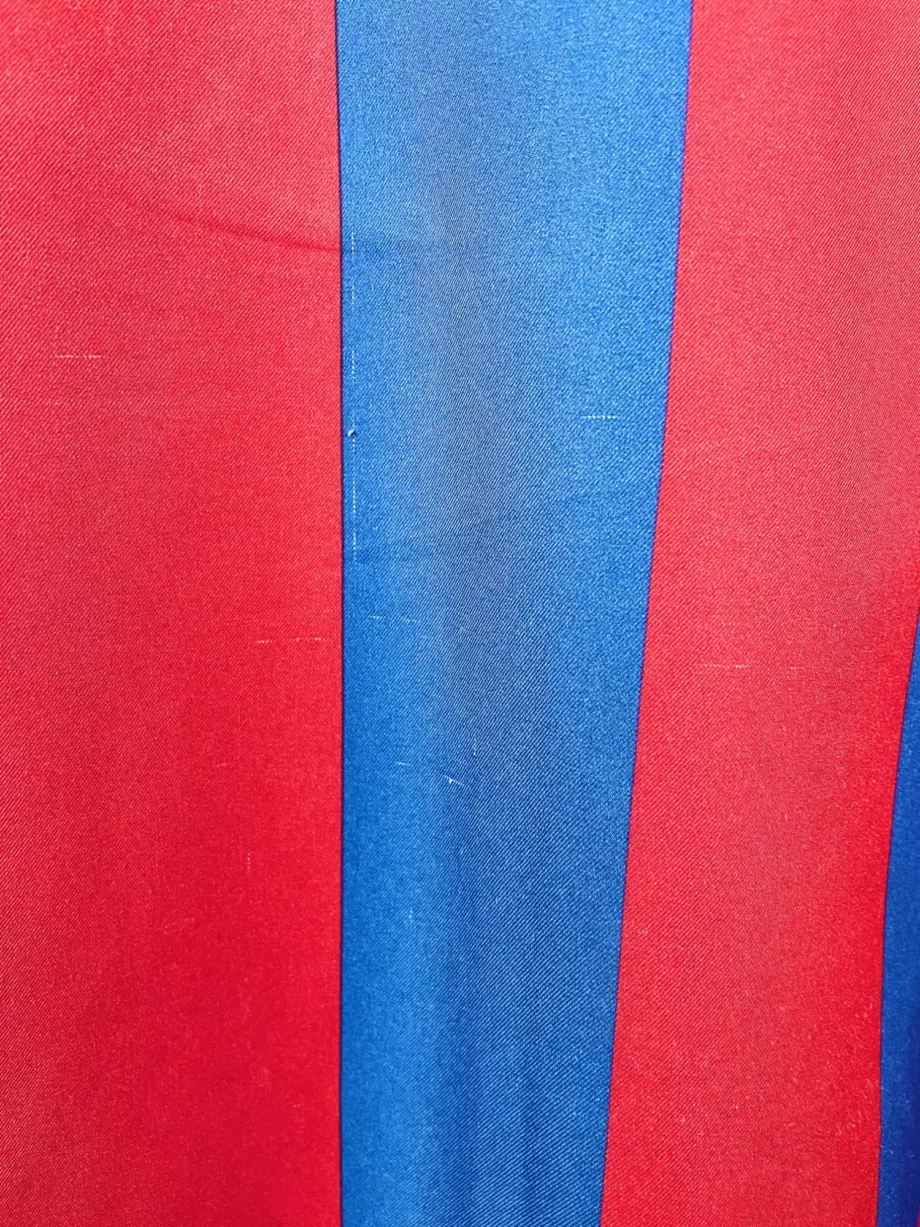 maillot vintage domicile Barcelone 2005/2006 floqué Ronaldinho #10