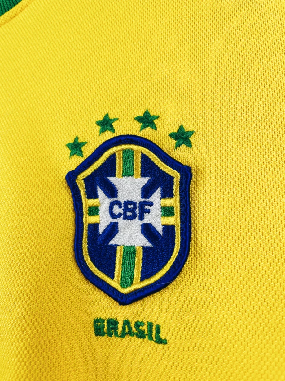 maillot vintage domicile Brésil 1998 floqué Ronaldo #9