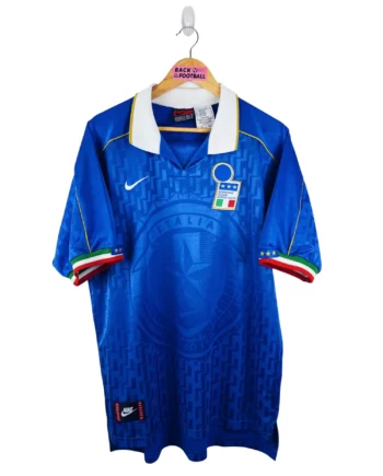 maillot vintage domicile Italie 1995