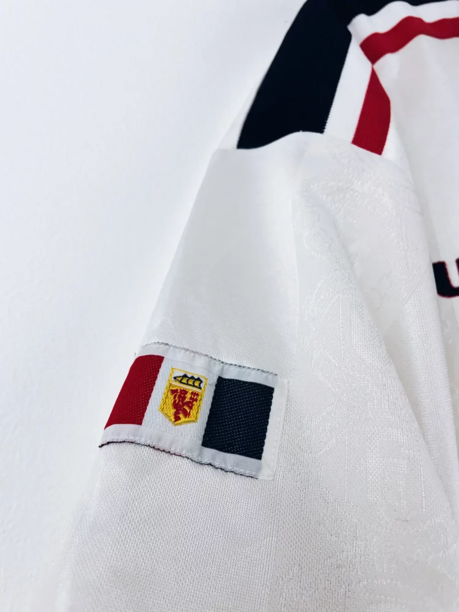 maillot vintage extérieur Manchester United 1997/1999 floqué Beckham #7