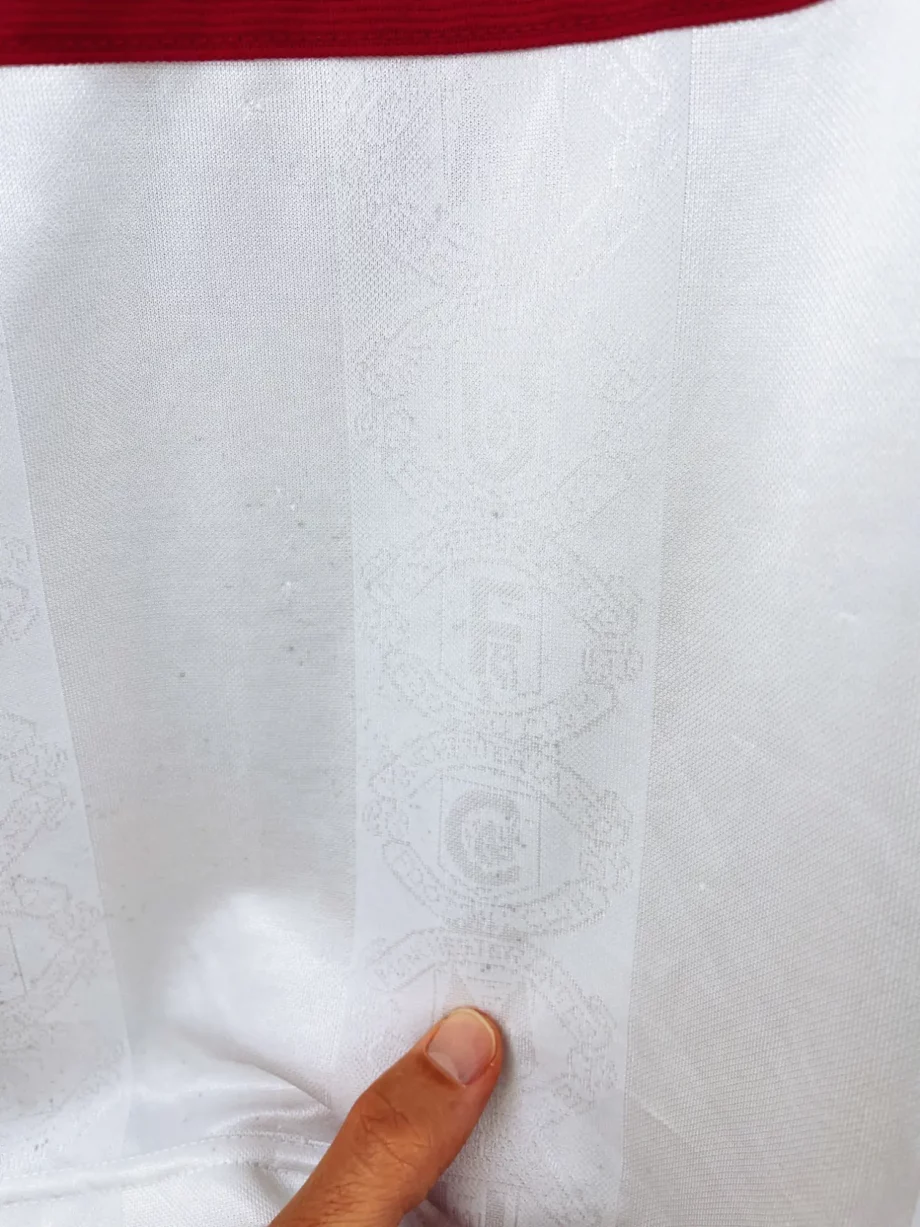 maillot vintage extérieur Manchester United 1997/1999 floqué Beckham #7