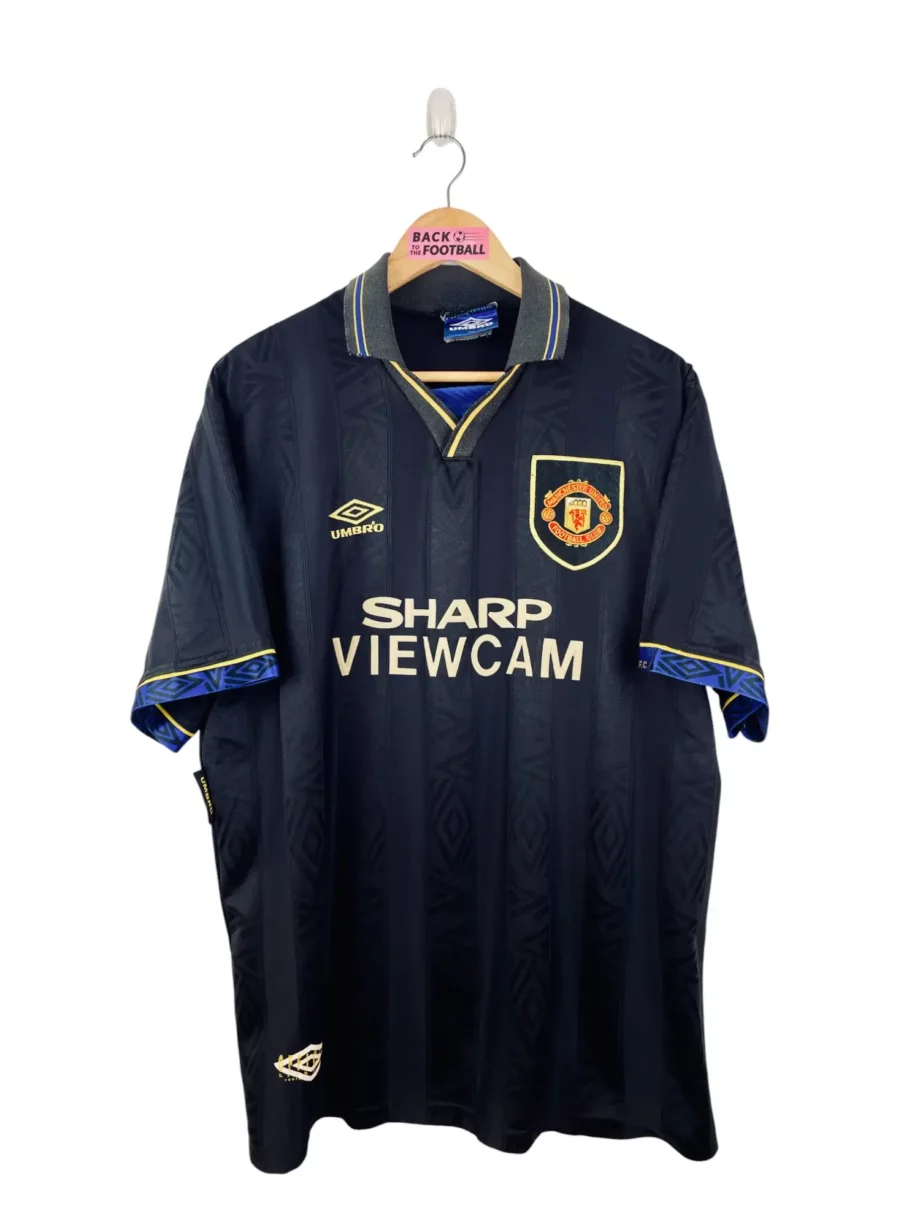 maillot vintage extérieur Manchester United 1993/1995 floqué Cantona #7