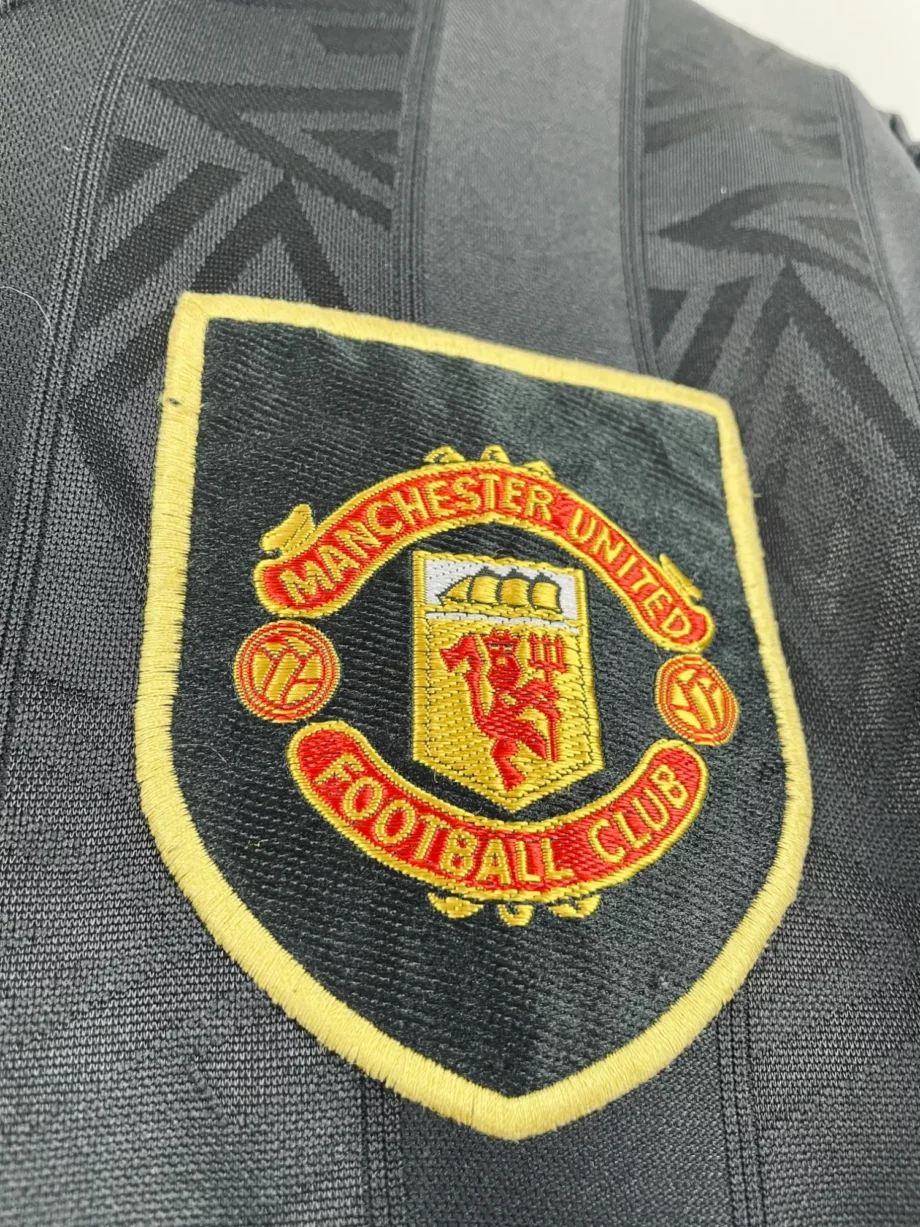 maillot vintage extérieur Manchester United 1993/1995 floqué Cantona #7