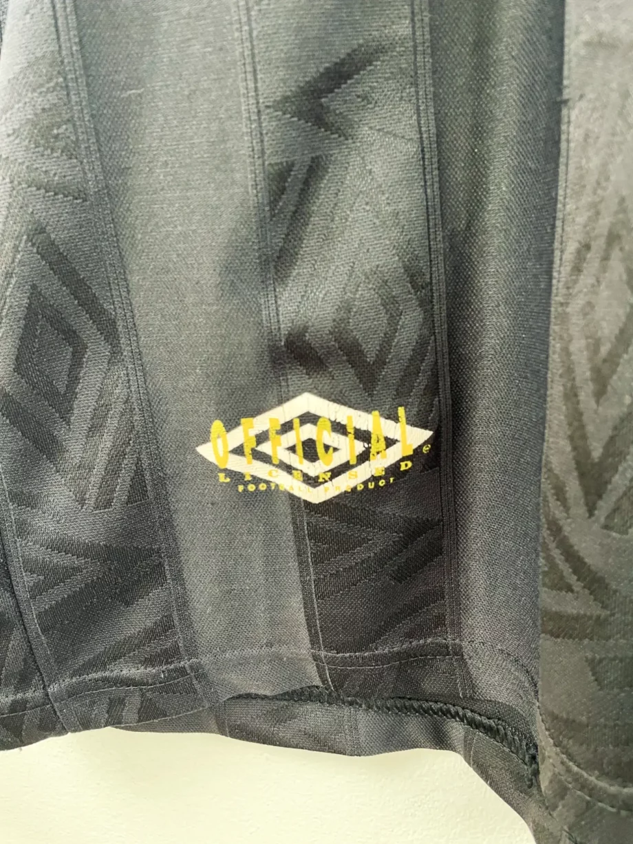 maillot vintage extérieur Manchester United 1993/1995 floqué Cantona #7