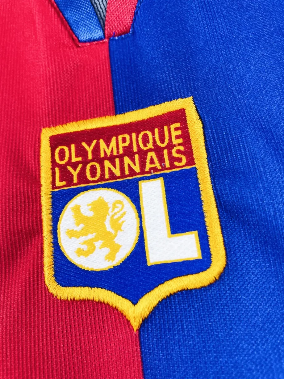maillot vintage extérieur OL 2000/2001
