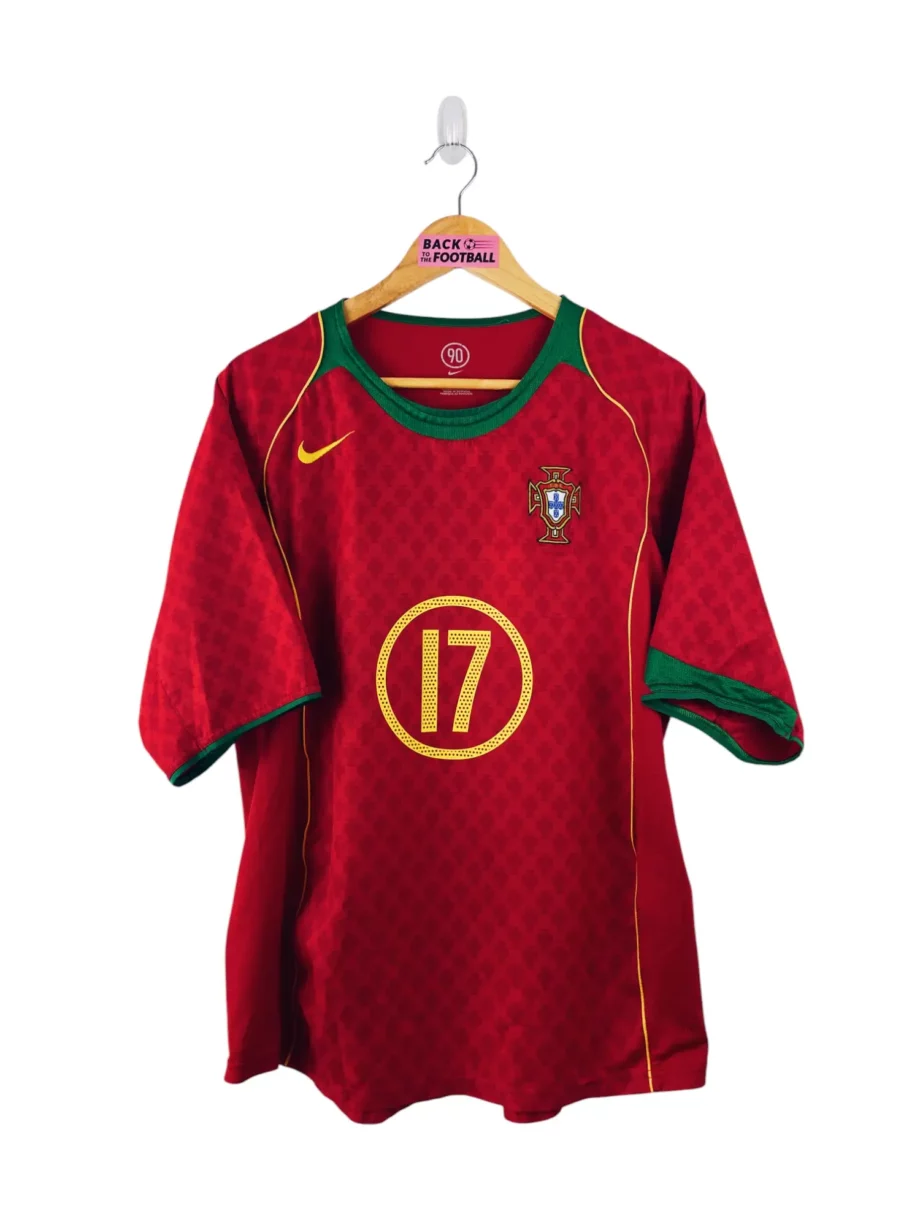 maillot vintage domicile Portugal 2004 floqué C. Ronaldo #17