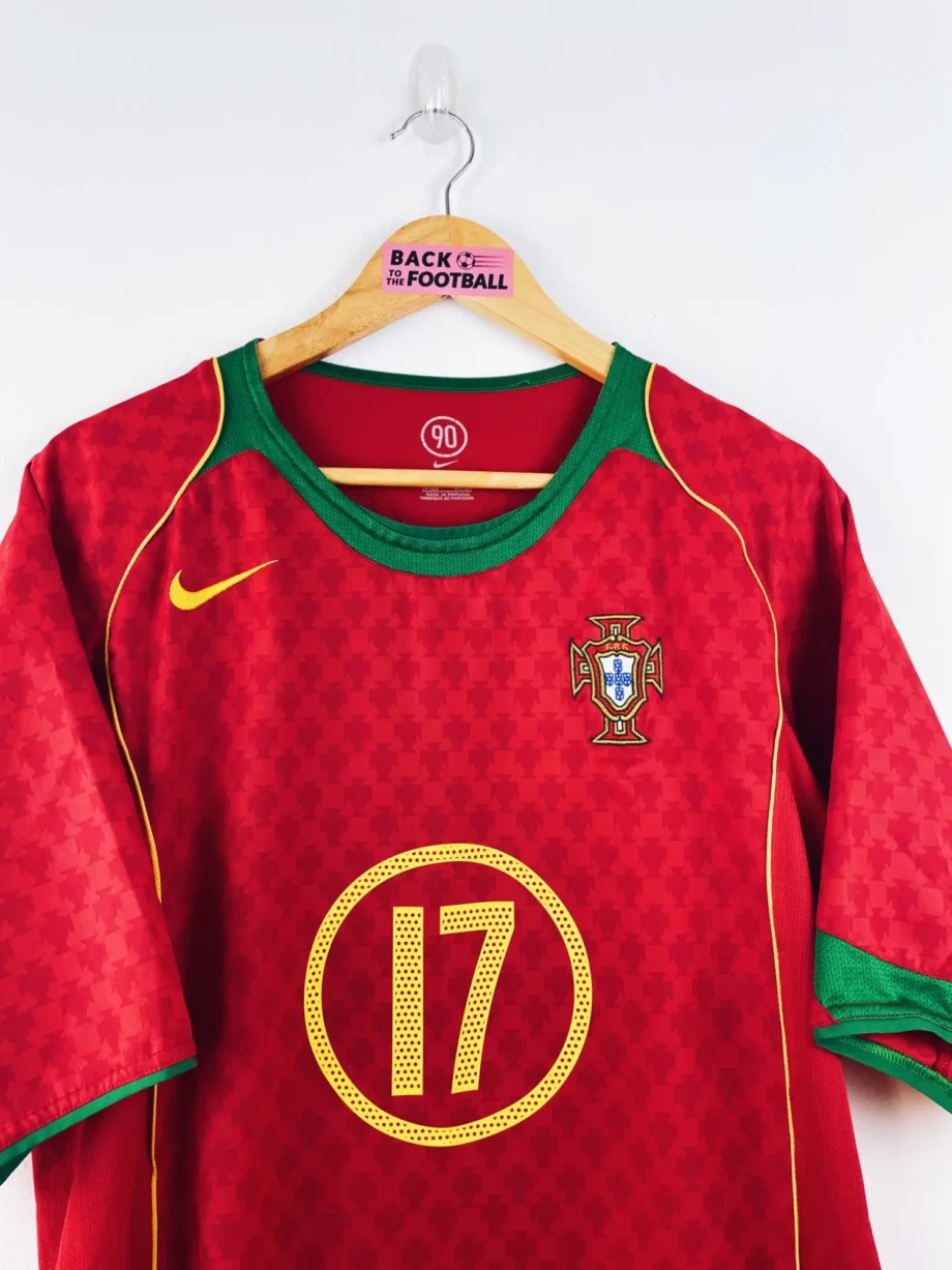 maillot vintage domicile Portugal 2004 floqué C. Ronaldo #17