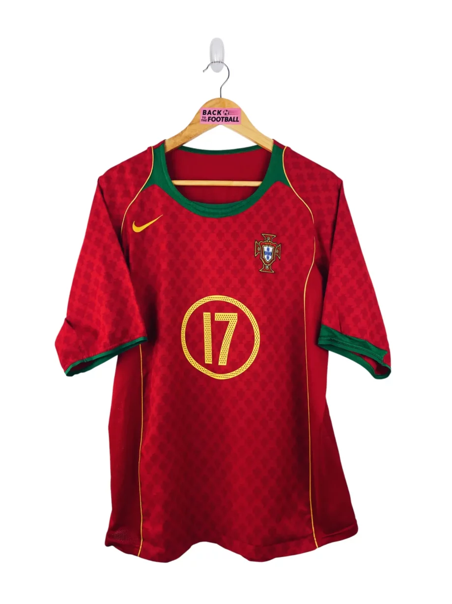 maillot vintage domicile Portugal 2004 floqué C. Ronaldo #17