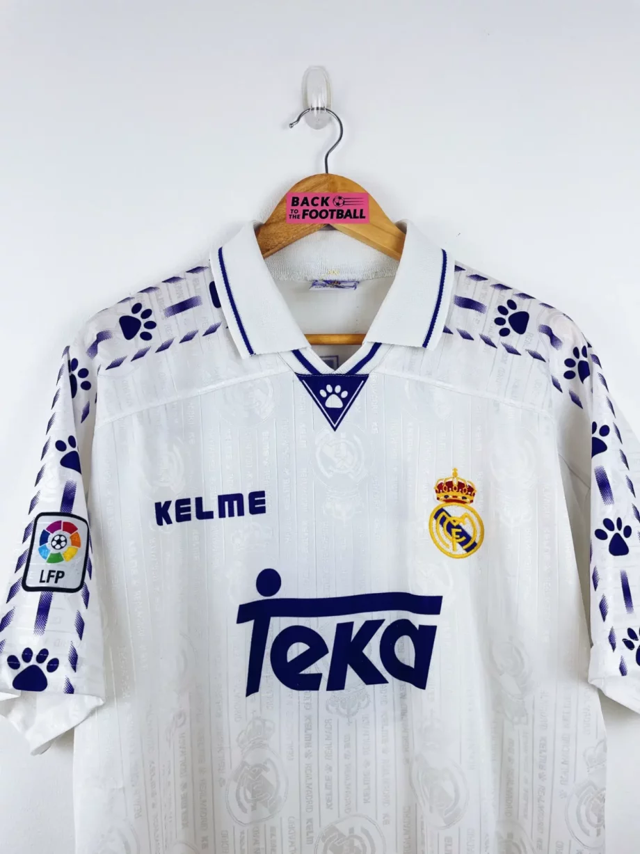 maillot vintage domicile Real Madrid 1996/1997 floqué R. Carlos #3