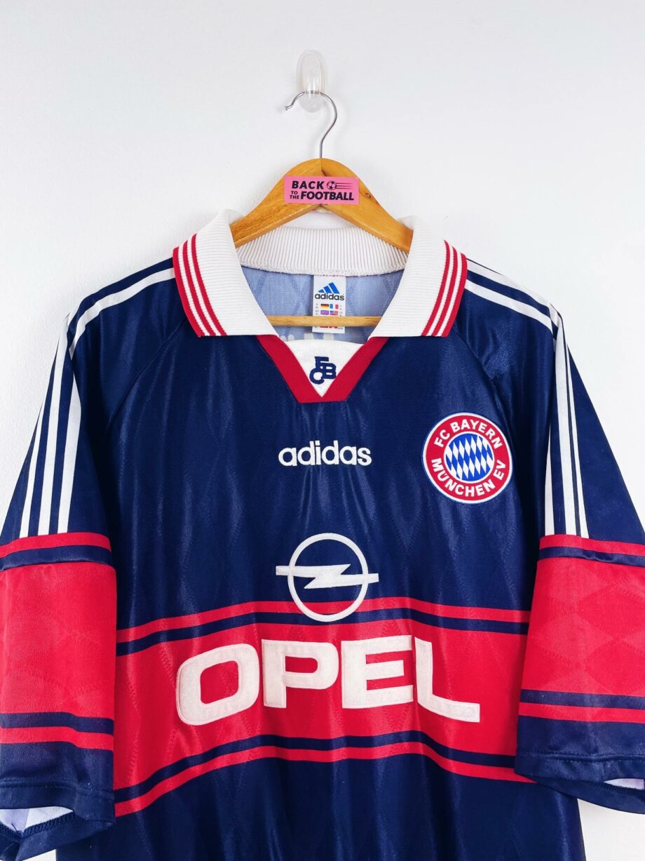 maillot vintage domicile Bayern Munich 1997/1999 floqué Basler #14