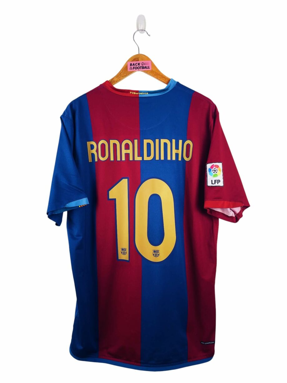 maillot vintage domicile Barcelone 2006/2007 floqué Ronaldinho #10